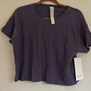 Lululemon cates tee